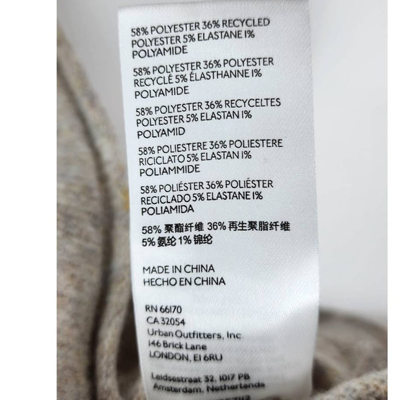 New Urban Outfitters Kyla Cropped Turtleneck Sweater Small - Picture 9 of 11